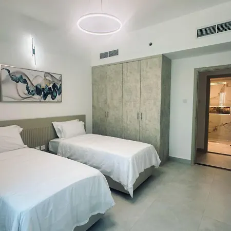 Spacious Modernized 2 Bedroom And Duplex 4 Br Apartments By Taskeen Holiday Homes Dubai Exterior photo