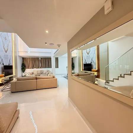 Spacious Modernized 2 Bedroom And Duplex 4 Br Apartments By Taskeen Holiday Homes Dubai Exterior photo