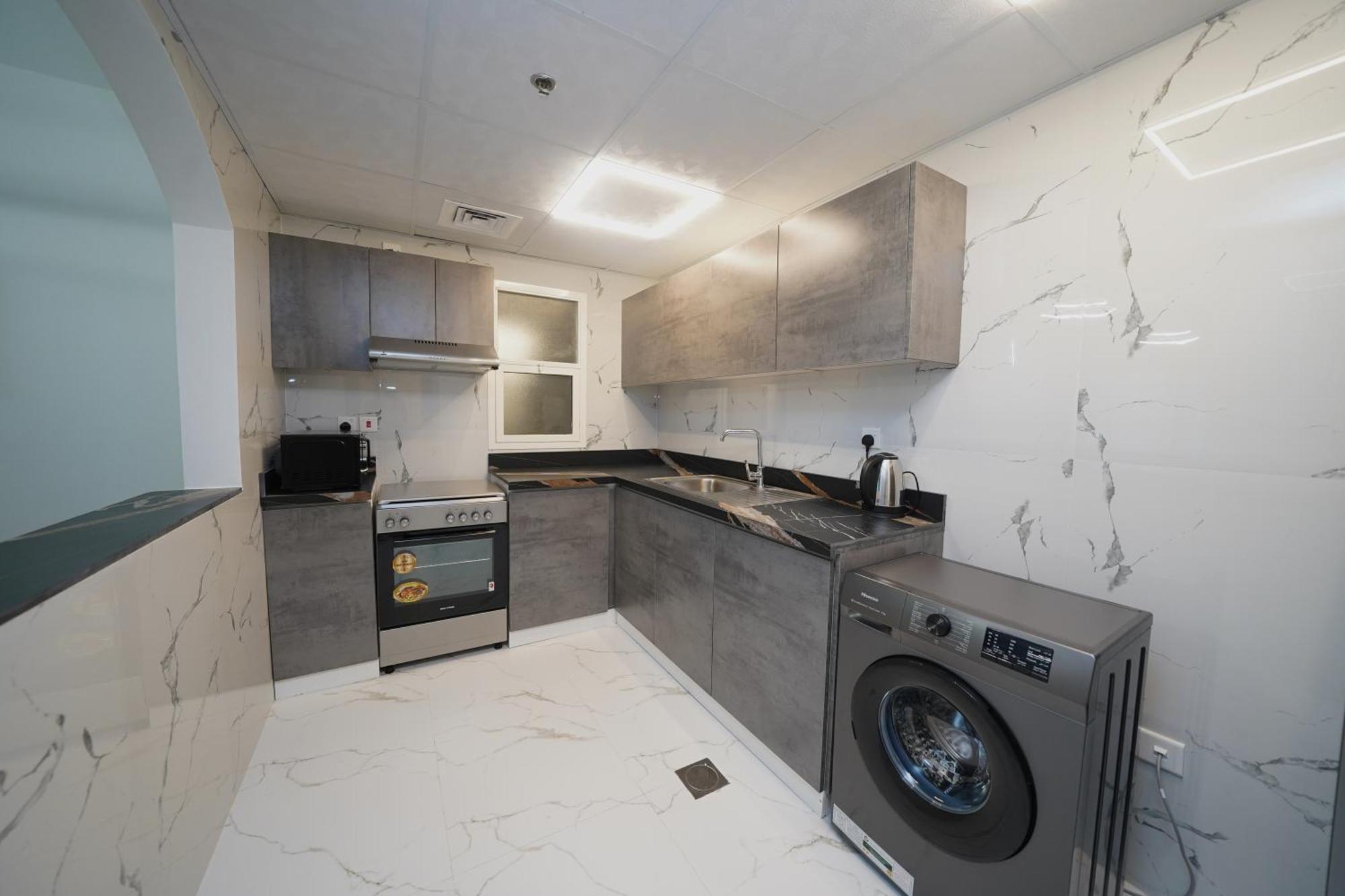 Spacious Modernized 2 Bedroom And Duplex 4 Br By Taskeen Homes شقة